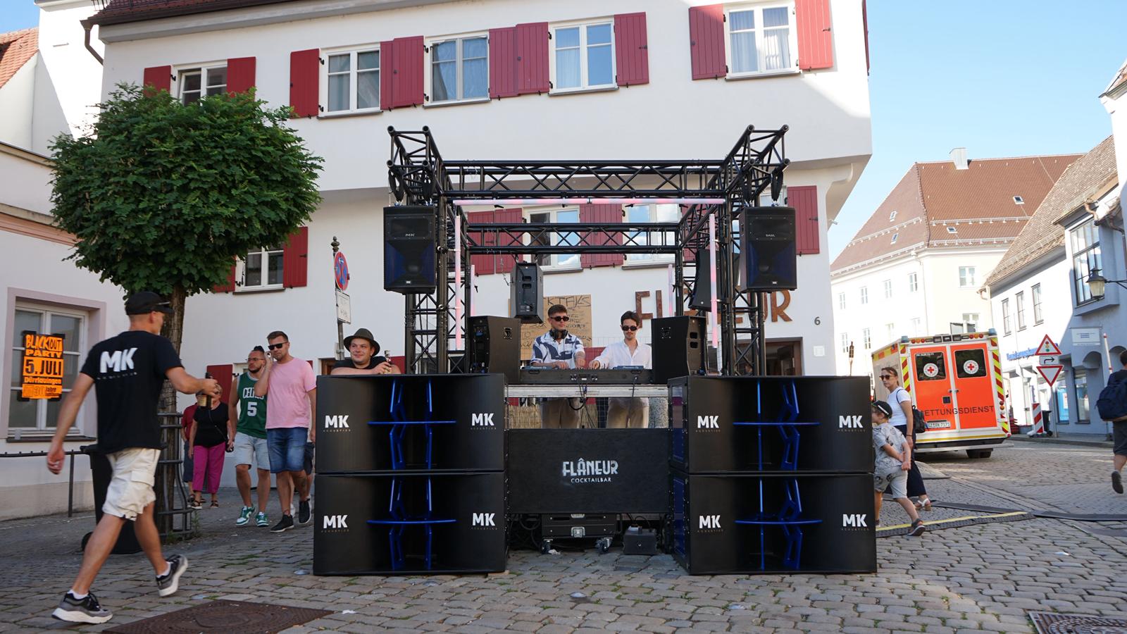 Traversenkonstruktion und Veranstaltungstechnik beim Guntia Fest